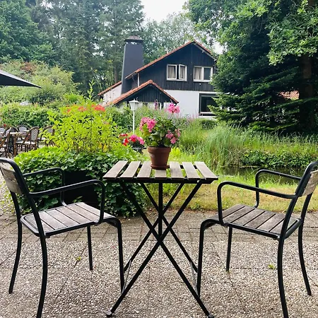 Отель Landgoedhotel Vennendal Нюнспет