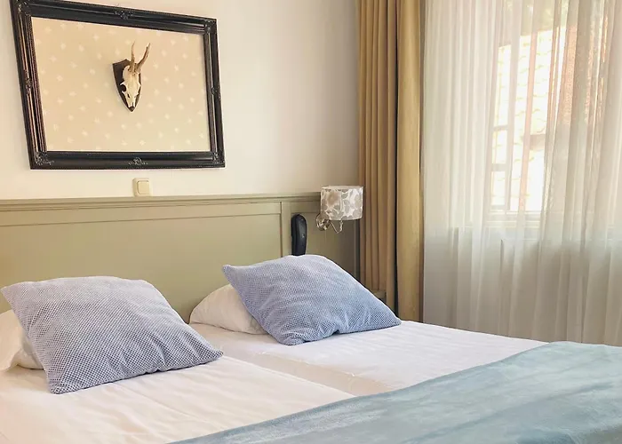 Landgoedhotel Vennendal מלון נונספייט