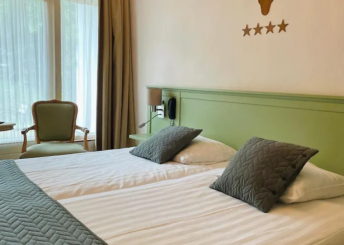 מלון Landgoedhotel Vennendal 4*